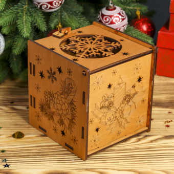 Шкатулка «Новый Год Резной Куб с морилкой», 15,5×14,5×15 см, дерево